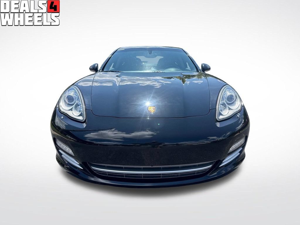 Used 2013 Porsche Panamera 4 Platinum Edition w/ Sport Chrono Pkg AWD/4WD image 10
