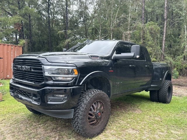 Used 2020 RAM 3500 Laramie w/ Night Edition AWD/4WD image 4