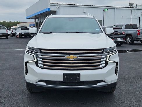 Used 2021 Chevrolet Tahoe High Country w/ Premium Package AWD/4WD image 17