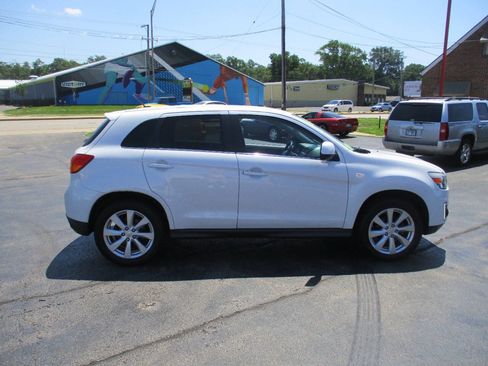 Used 2015 Mitsubishi Outlander Sport SE AWD/4WD image 7