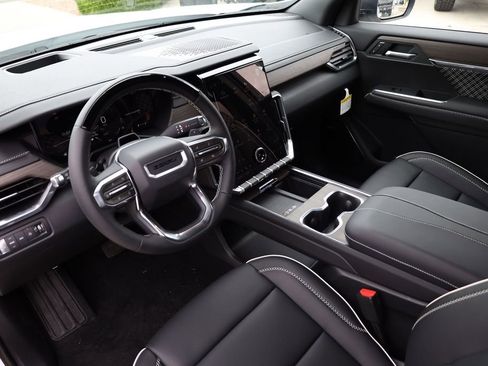 New 2026 GMC Acadia Denali AWD/4WD image 12