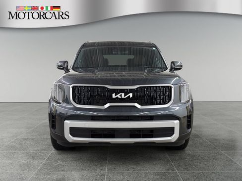 Used 2024 Kia Telluride EX w/ EX Captain's Chair Package AWD/4WD image 8