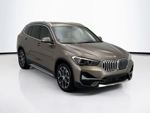 Used 2020 BMW X1 xDrive28i w/ Premium Package AWD/4WD image 3