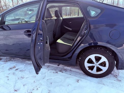 Used 2012 Toyota Prius Three image 10