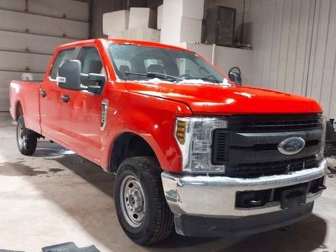 Used 2018 Ford F250 XL w/ Power Equipment Group image 1