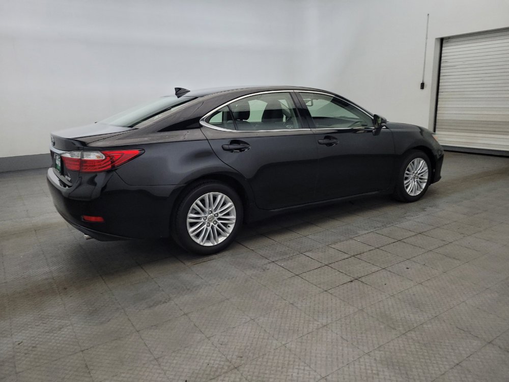 Used 2015 Lexus ES 350 w/ Luxury Package FWD image 10
