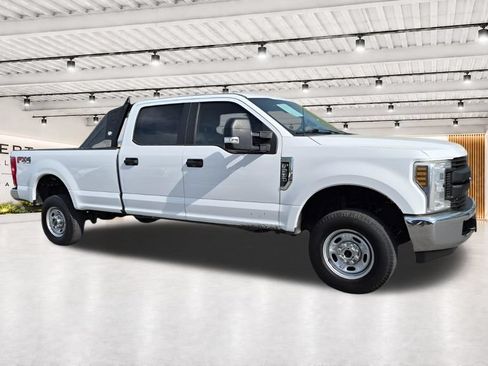 Used 2019 Ford F250 XL w/ Power Equipment Group AWD/4WD image 13