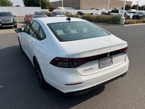 Used 2025 Honda Accord SE image 5