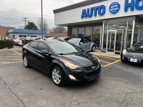 Used 2012 Hyundai Elantra Limited FWD image 3