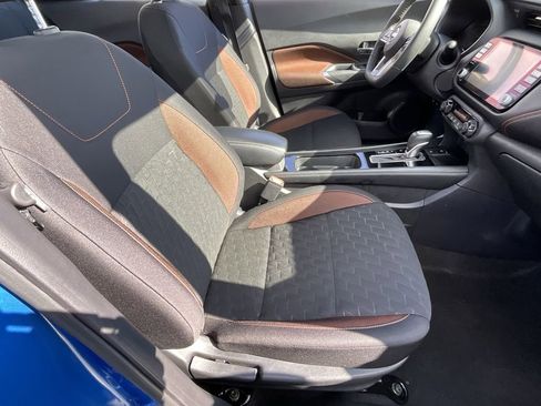 Used 2023 Nissan Kicks SR image 16
