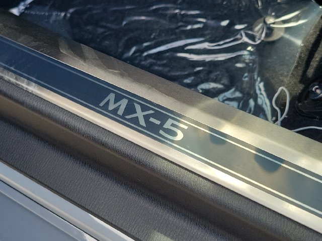 New 2026 MAZDA MX-5 Miata Club w/ Interior Package RWD image 33