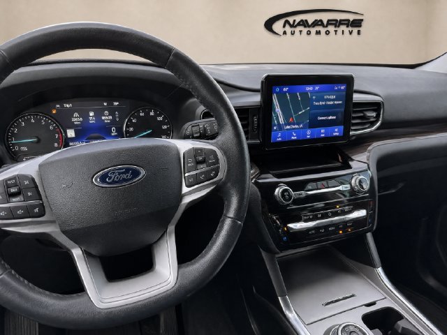 Used 2023 Ford Explorer Limited RWD image 9