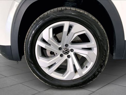 Used 2021 Volkswagen Atlas SE w/ Panoramic Sunroof Package image 10