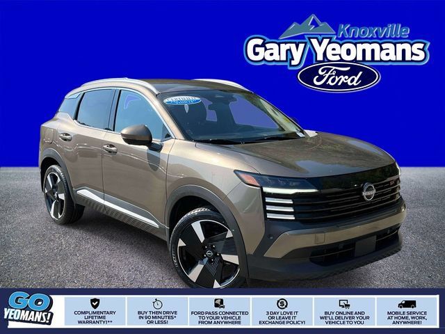 Used 2025 Nissan Kicks SR AWD/4WD image 1