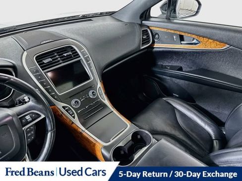 Used 2020 Lincoln Nautilus Reserve AWD/4WD image 32