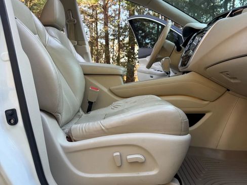 Used 2015 Nissan Murano Platinum w/ Platinum Technology Package image 12