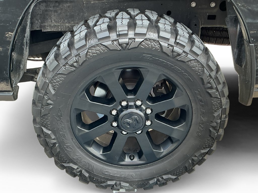 Used 2025 RAM 2500 Big Horn AWD/4WD image 31