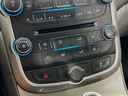 Used 2014 Chevrolet Malibu LS FWD image 17