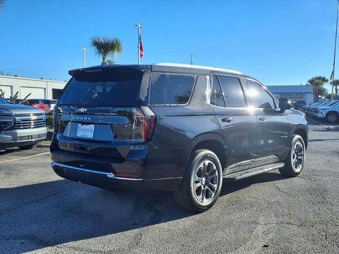 Used 2025 Chevrolet Tahoe LS image 2