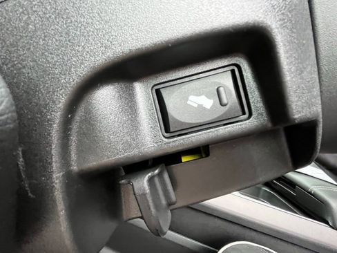 New 2026 RAM 2500 Laramie w/ Night Edition AWD/4WD image 14