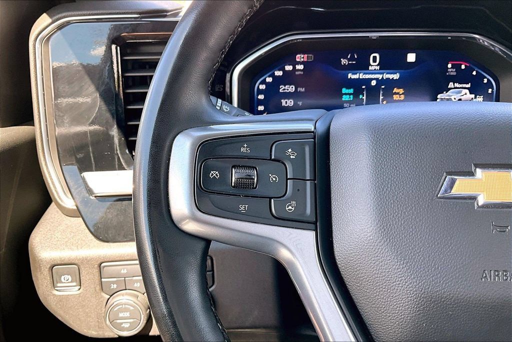 Used 2025 Chevrolet Silverado 3500 LT w/ Safety Package AWD/4WD image 12