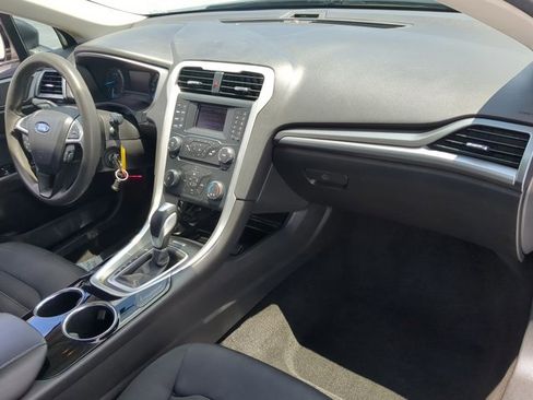 Used 2013 Ford Fusion SE FWD image 28