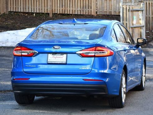 Used 2019 Ford Fusion SE image 8