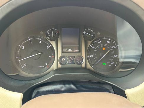 Used 2010 Lexus GX 460 Premium image 29