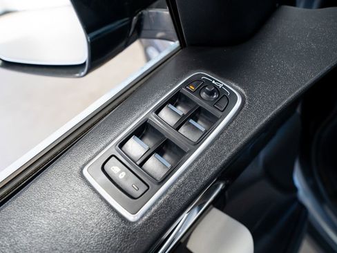 Used 2019 Jaguar F-PACE Prestige AWD/4WD image 26