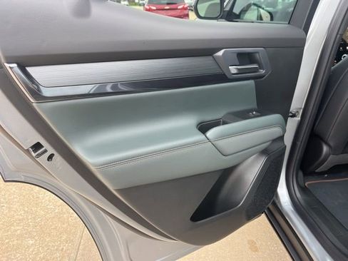 New 2026 GMC Terrain AT4 AWD/4WD image 34