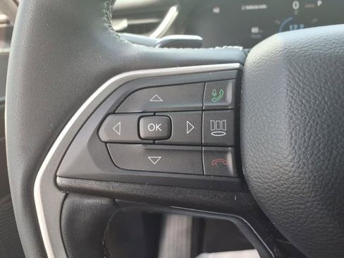 Certified 2023 Jeep Grand Cherokee Altitude AWD/4WD image 28