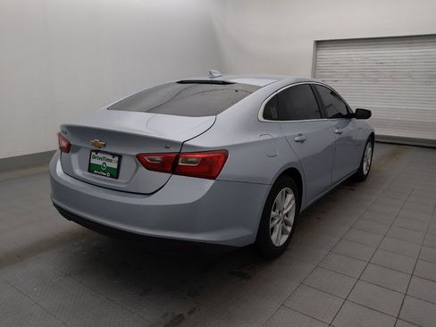 Used 2018 Chevrolet Malibu LT image 9
