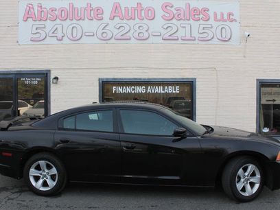 Used 2014 Dodge Charger SXT Plus