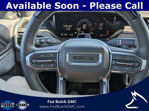 Certified 2025 GMC Acadia Denali w/ Super Cruise Package AWD/4WD image 15
