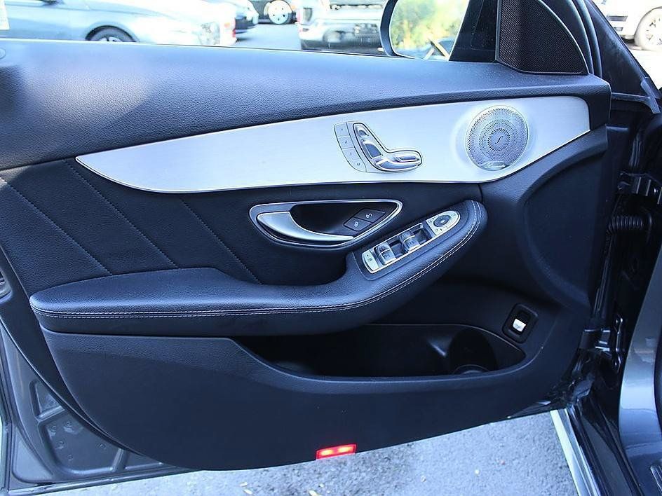 Used 2018 Mercedes-Benz C 300 Sedan w/ AMG Line image 8