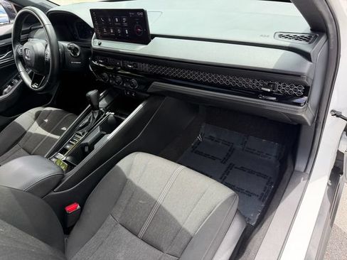 Used 2024 Honda Accord Sport image 18