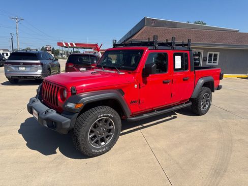 Used 2020 Jeep Gladiator Sport w/ Quick Order Package 24S AWD/4WD image 1