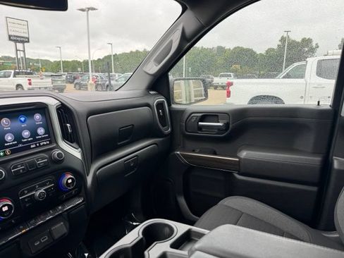 Used 2022 Chevrolet Silverado 1500 RST AWD/4WD image 19