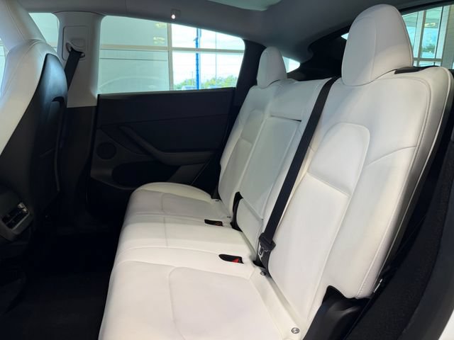 Used 2023 Tesla Model Y Performance AWD/4WD image 21