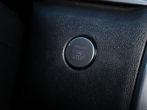 Used 2023 Kia Sorento SX image 16