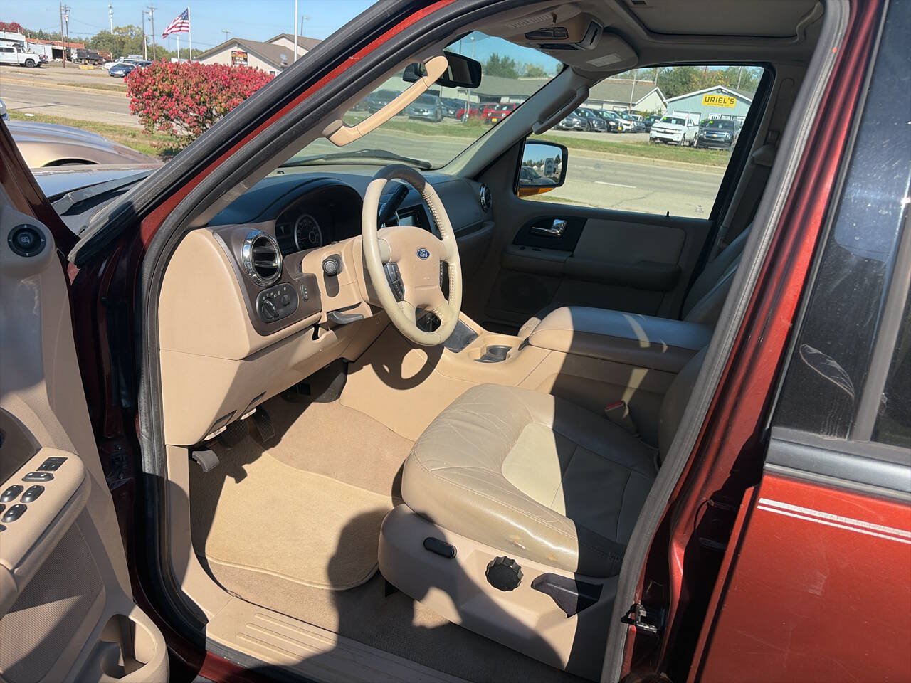 Used 2006 Ford Expedition Eddie Bauer AWD/4WD image 14