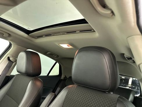 Used 2019 Buick Encore Sport Touring image 12