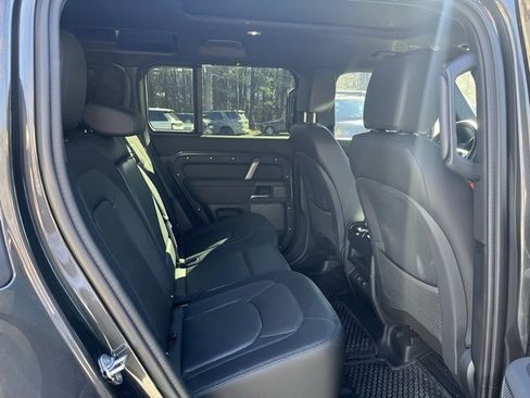 Certified 2024 Land Rover Defender 110 X-Dynamic SE image 13
