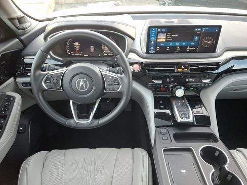 Certified 2025 Acura MDX w/ Advance Package image 12