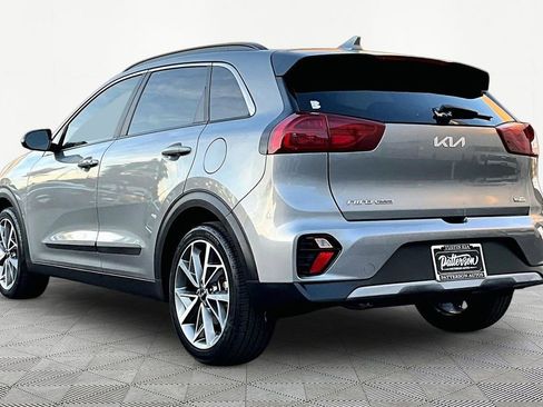 Used 2022 Kia Niro Touring Special Edition image 7