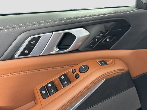 New 2026 BMW X5 xDrive40i w/ M Sport Package image 17