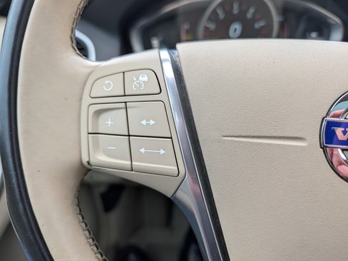 Used 2016 Volvo XC60 T5 Platinum w/ Climate Package FWD image 20