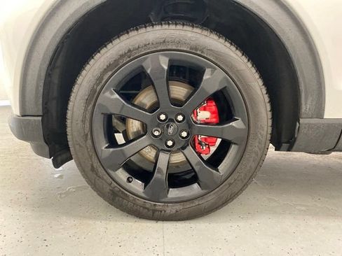 Used 2023 Ford Explorer ST w/ Equipment Group 401A AWD/4WD image 9