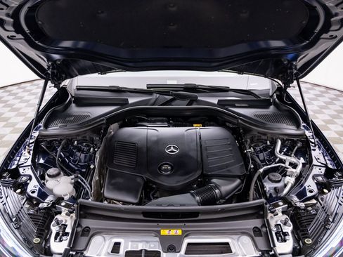 Used 2024 Mercedes-Benz GLC 300 4MATIC image 35