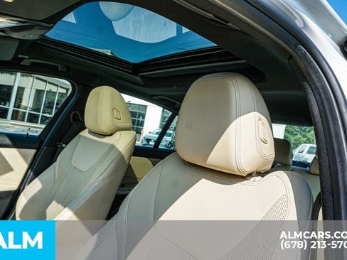 Used 2025 BMW 330i Sedan RWD image 17